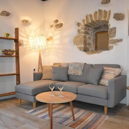 Zafiri House 2 Bedroom Ocean View Free Parking Holiday home