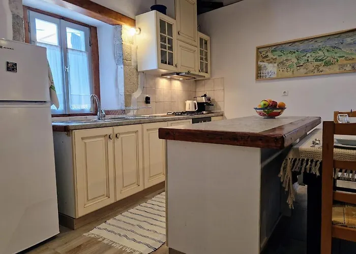 Zafiri House 2 Bedroom Ocean View